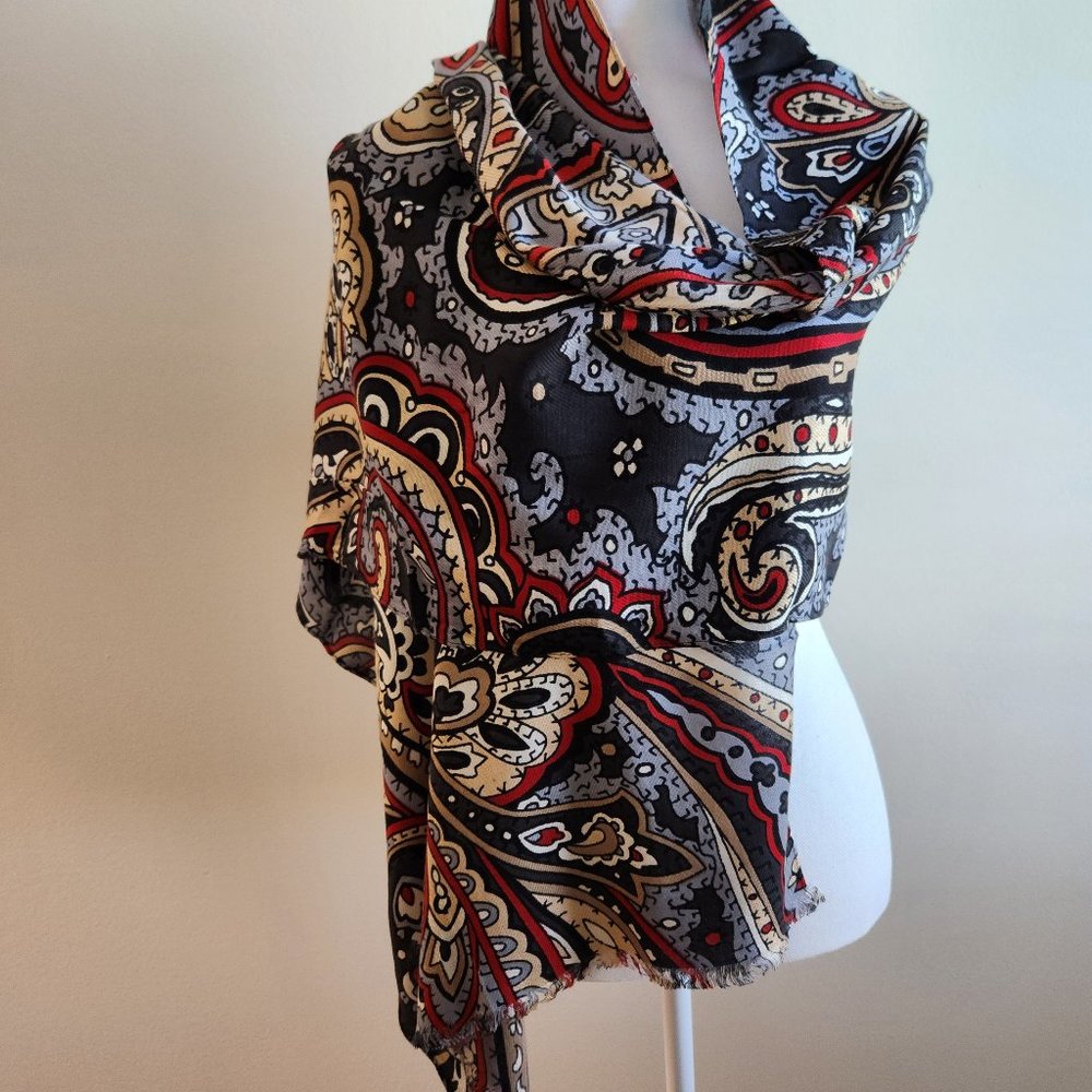 Jones New York Wrap/Scarf, Paisley pattern